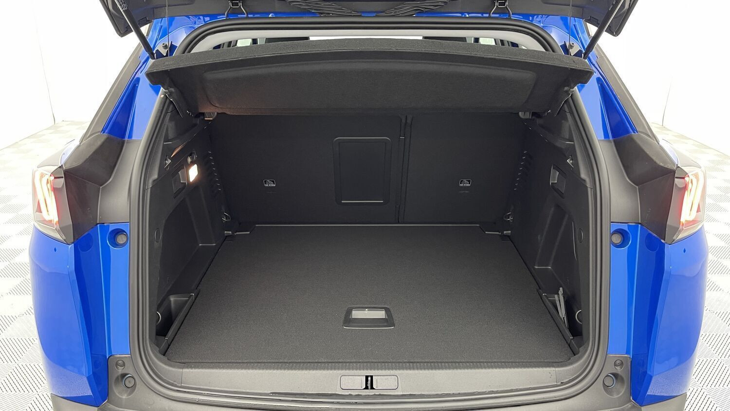 Vente en ligne Peugeot 3008 3008 III 1.2 PureTech 130ch Active Pack EAT8 au prix de 26 600 €