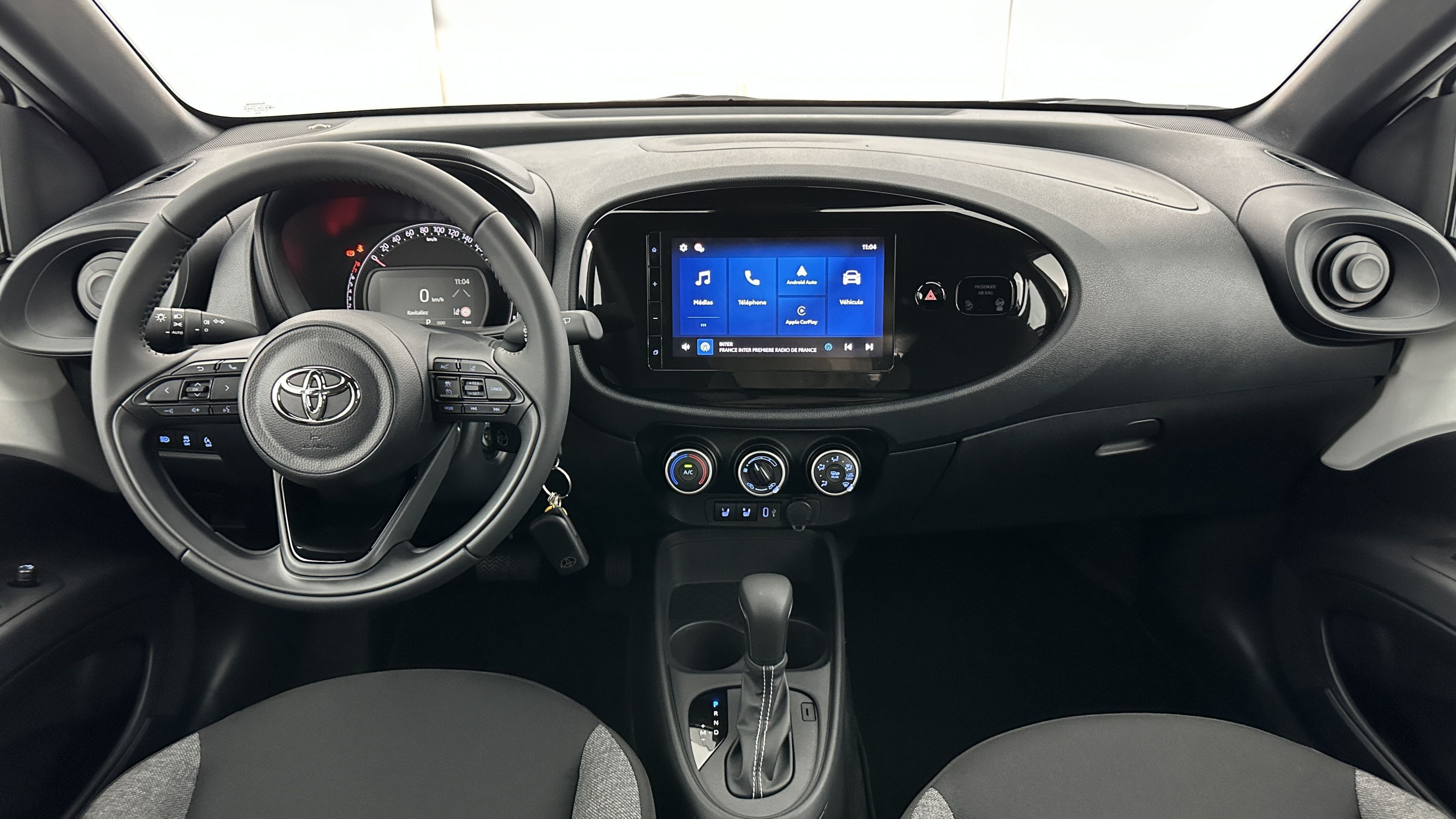 Vente en ligne Toyota Aygo X AYGO X 1.0 VVT-i 72ch Dynamic S-CVT au prix de 18 500 €