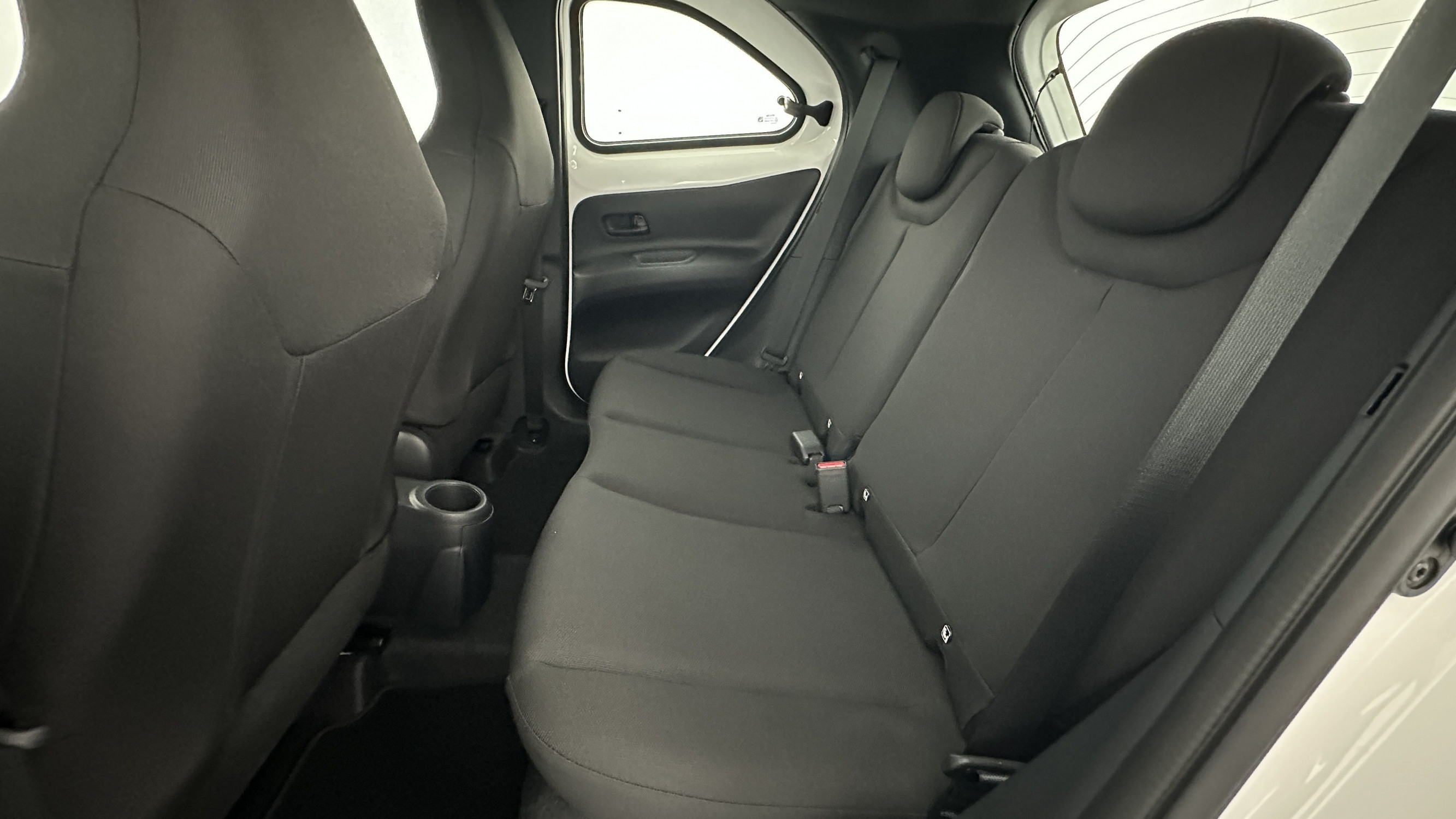 Vente en ligne Toyota Aygo X AYGO X 1.0 VVT-i 72ch Dynamic S-CVT au prix de 18 500 €