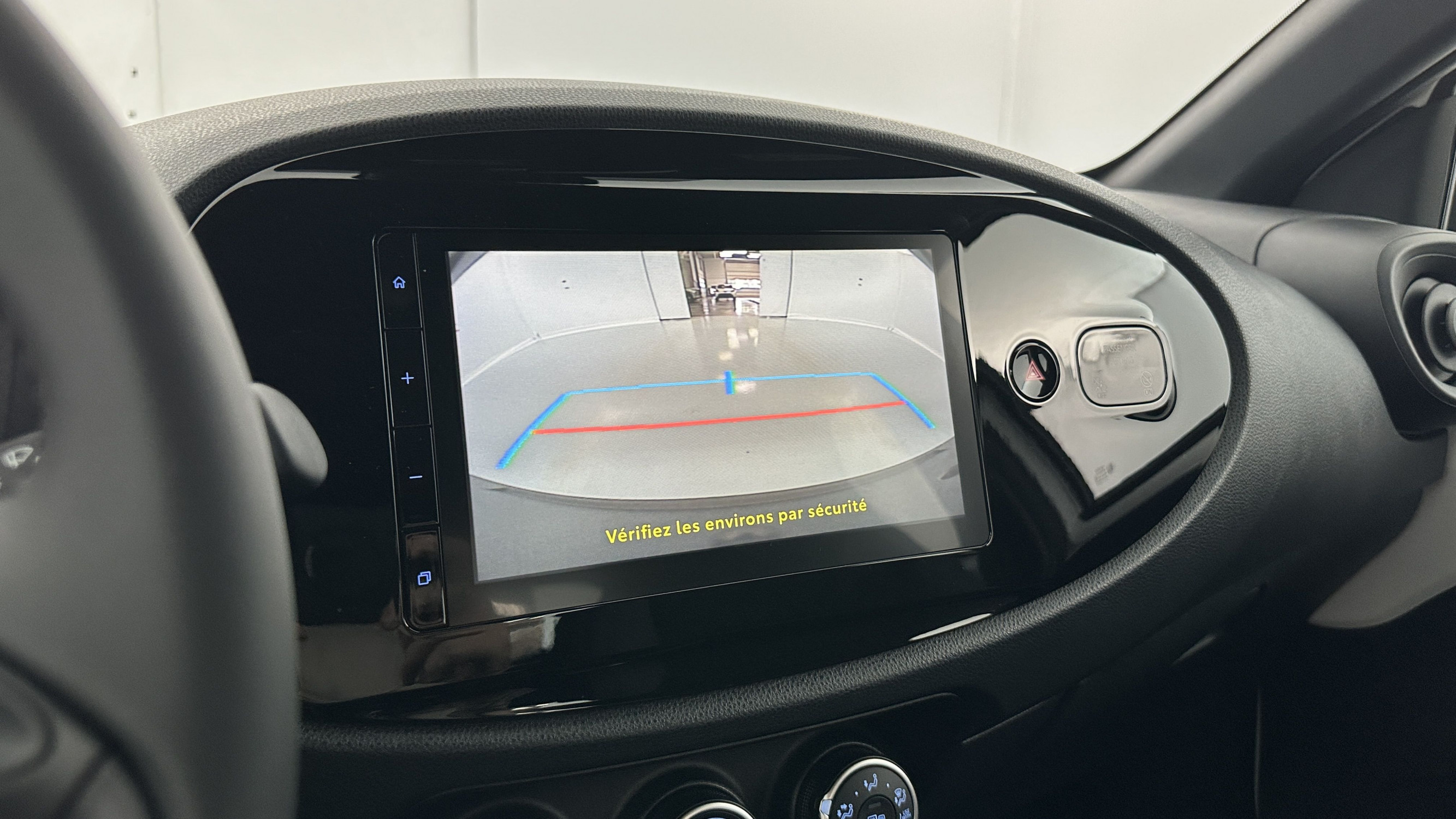 Vente en ligne Toyota Aygo X AYGO X 1.0 VVT-i 72ch Dynamic S-CVT au prix de 18 500 €