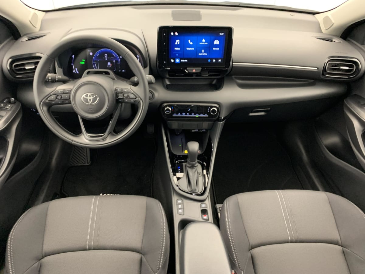 Vente en ligne Toyota Yaris 116h Design au prix de 23 870 €