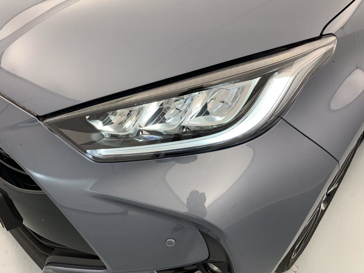 Vente en ligne Toyota Yaris 116h Design au prix de 23 870 €