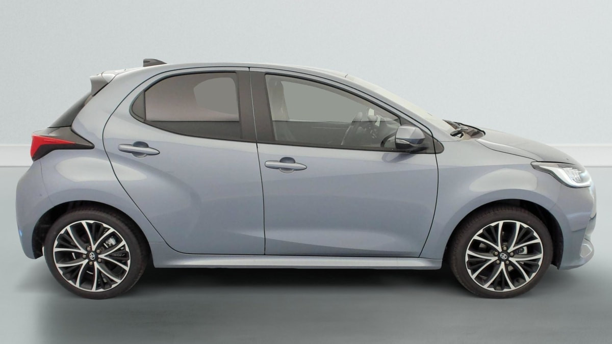Vente en ligne Toyota Yaris 116h Design au prix de 23 870 €