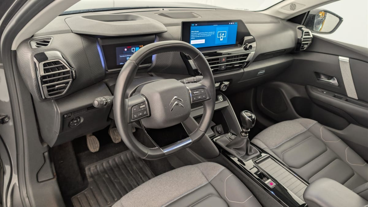 Vente en ligne Citroën C4 PureTech 130 S S BVM6 Shine au prix de 17 180 €