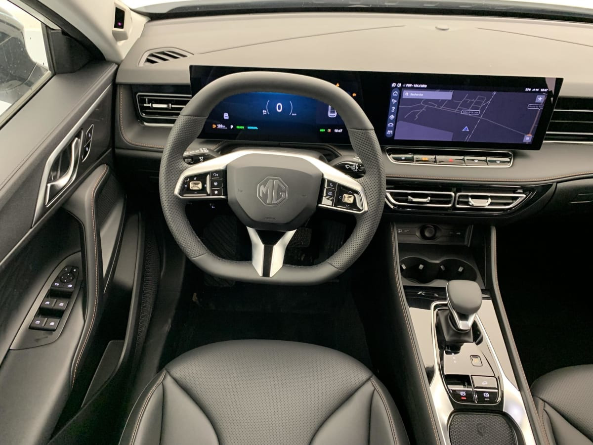 Vente en ligne Mg EHS 1.5 Hybrid+ 224 ch Luxury au prix de 28 310 €