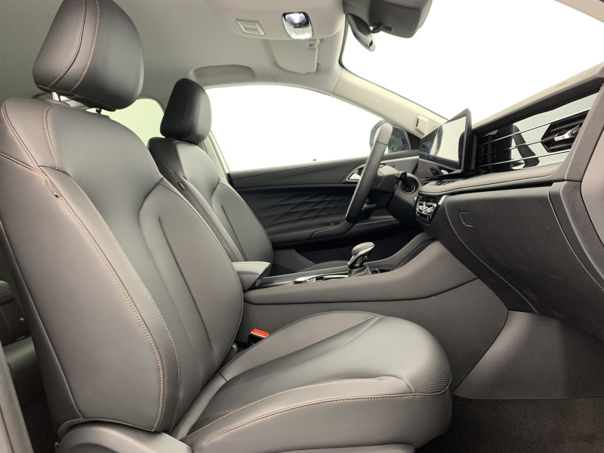 Vente en ligne Mg EHS 1.5 Hybrid+ 224 ch Luxury au prix de 28 310 €