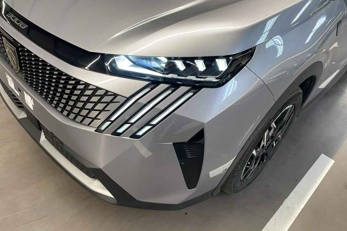 Vente en ligne Peugeot 3008 Hybrid 145 e-DCS6 GT au prix de 28 510 €