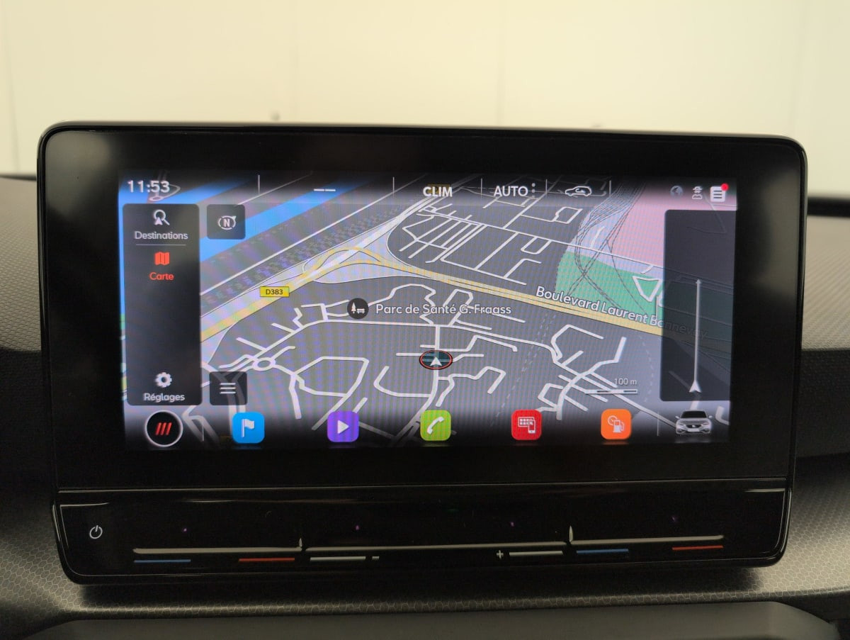Vente en ligne Seat Leon Sportstourer 2.0 TDI 150 DSG7 Style au prix de 20 270 €