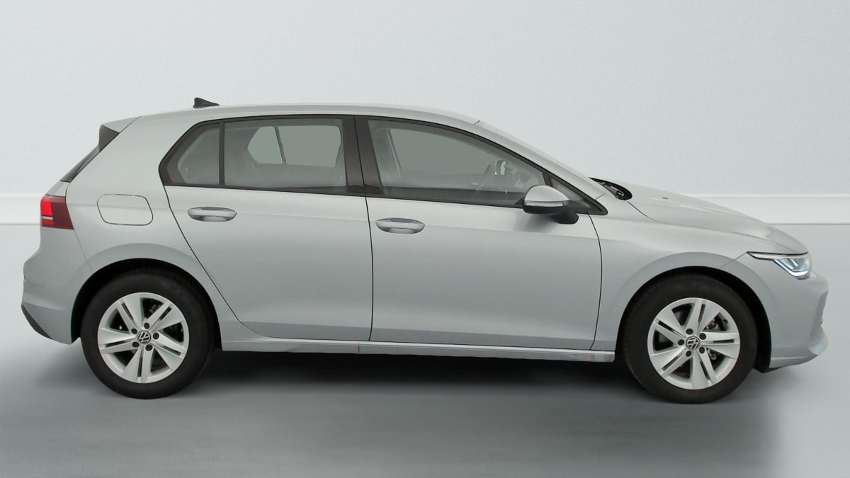 Vente en ligne Volkswagen Golf 2.0 TDI 116 BVM6 LIFE PLUS au prix de 24 910 €