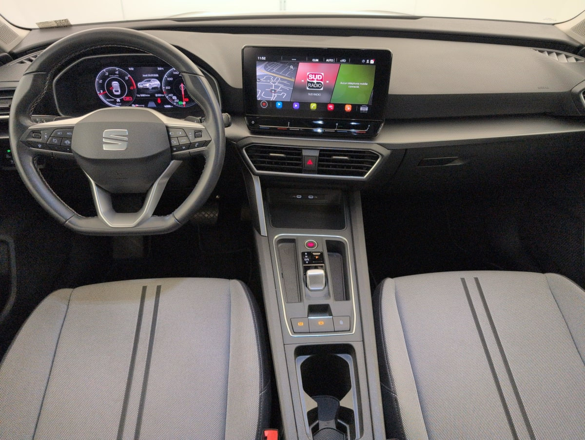 Vente en ligne Seat Leon Sportstourer 2.0 TDI 150 DSG7 Style au prix de 20 270 €