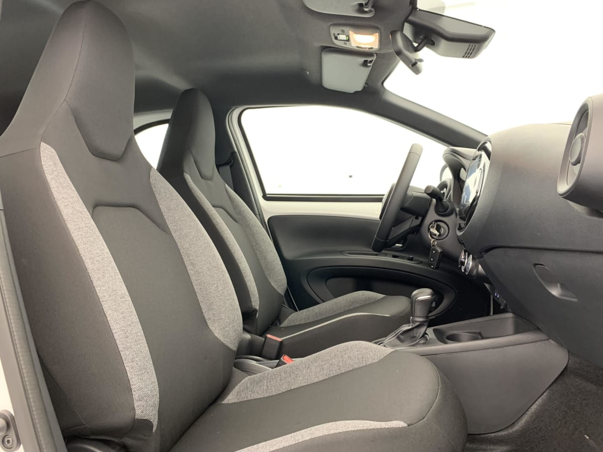 Vente en ligne Toyota Aygo X 1.0 VVT-i 72 S-CVT Dynamic au prix de 17 500 €
