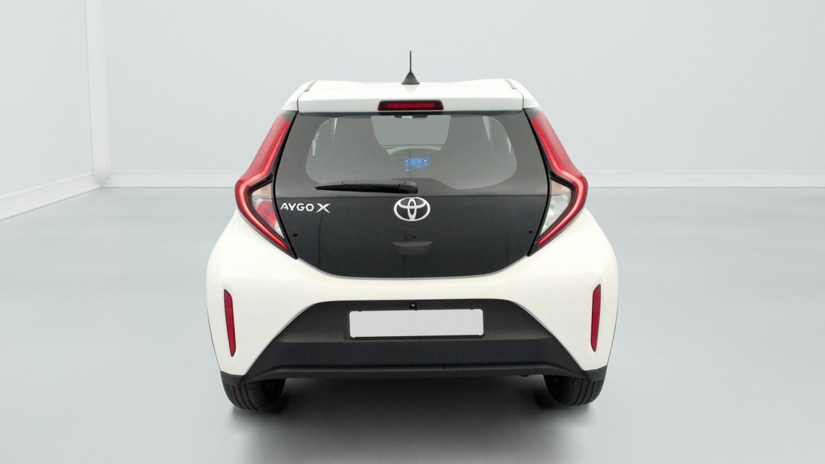 Vente en ligne Toyota Aygo X 1.0 VVT-i 72 S-CVT Dynamic au prix de 17 500 €