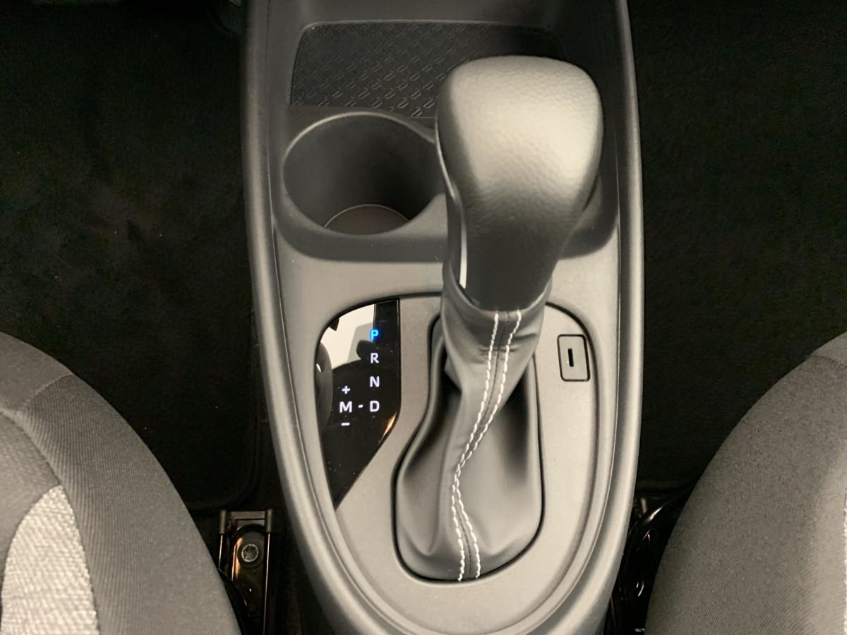 Vente en ligne Toyota Aygo X 1.0 VVT-i 72 S-CVT Dynamic au prix de 17 500 €