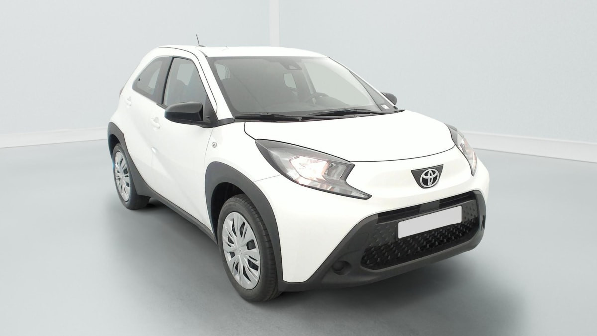 Vente en ligne Toyota Aygo X 1.0 VVT-i 72 S-CVT Dynamic au prix de 17 500 €
