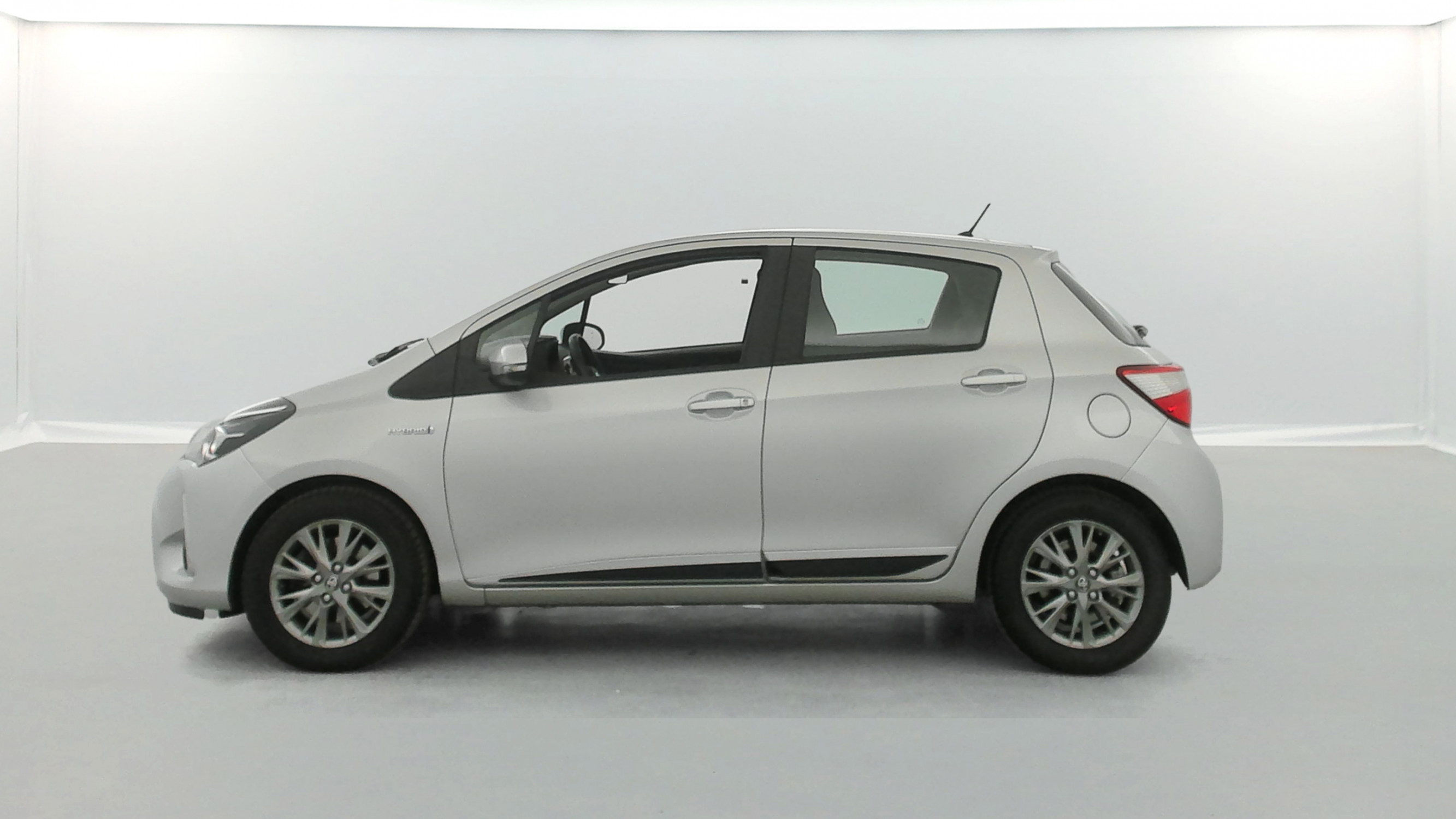 Vente en ligne Toyota Yaris 100h Dynamic 5p au prix de 14 790 €