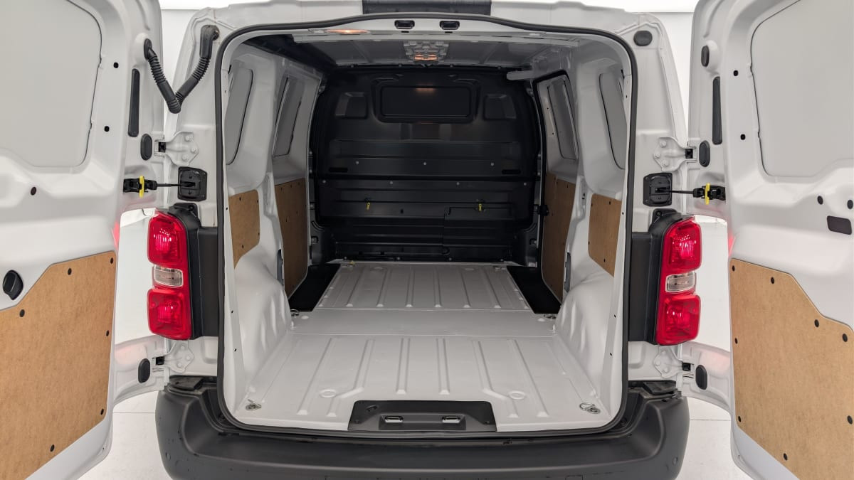Vente en ligne Peugeot Expert M BLUEHDI 120 S S BVM6 au prix de 26 710 €