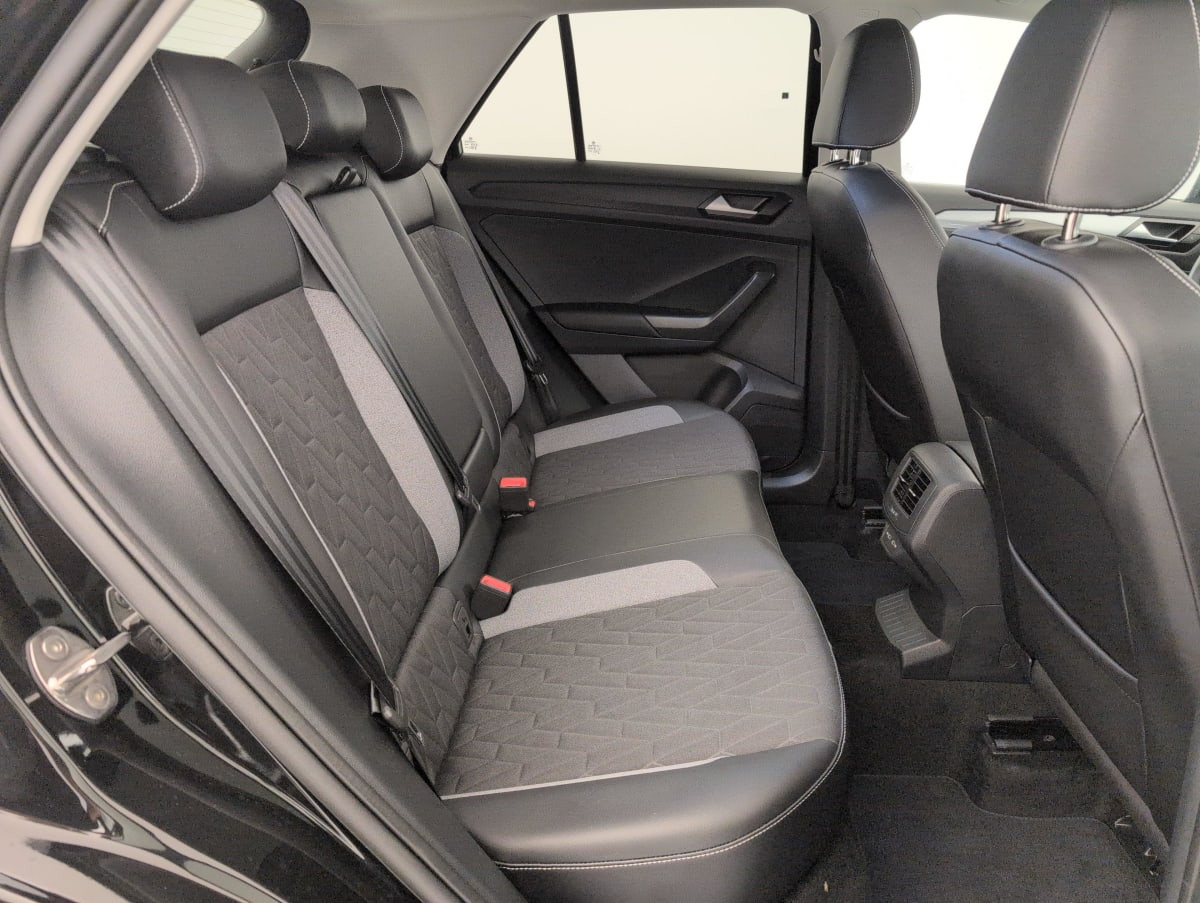 Vente en ligne Volkswagen T-Roc 2.0 TDI 150 Start Stop DSG7 Life Plus au prix de 30 570 €