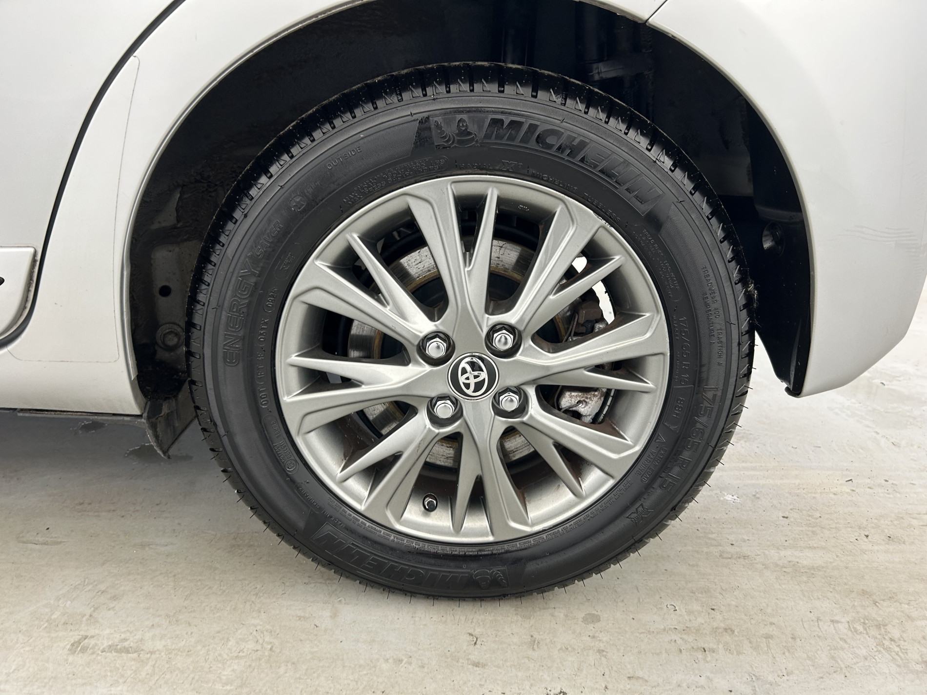 Vente en ligne Toyota Yaris 100h Dynamic 5p au prix de 14 790 €