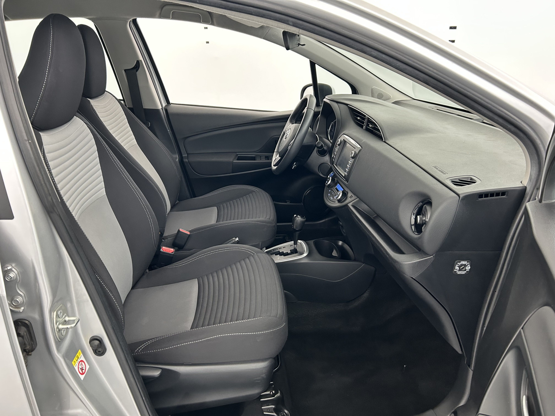 Vente en ligne Toyota Yaris 100h Dynamic 5p au prix de 14 790 €