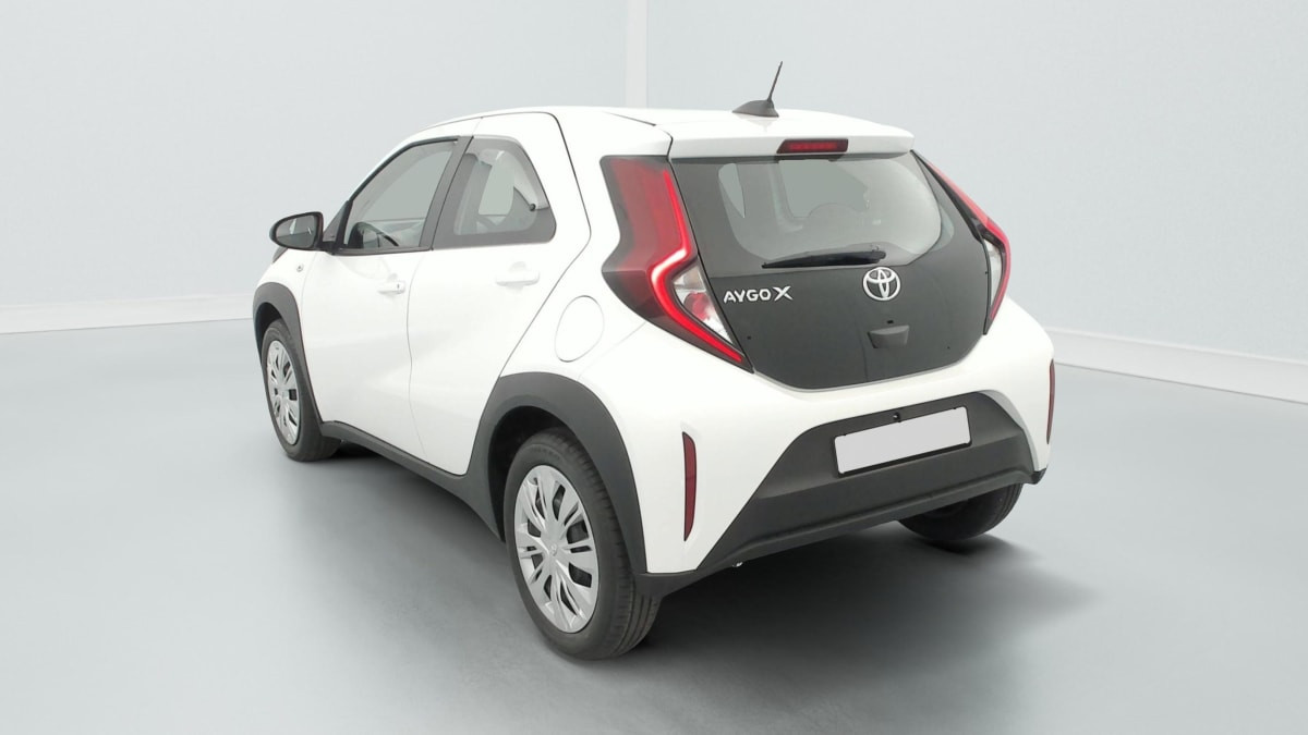 Vente en ligne Toyota Aygo X 1.0 VVT-i 72 S-CVT Dynamic au prix de 17 500 €