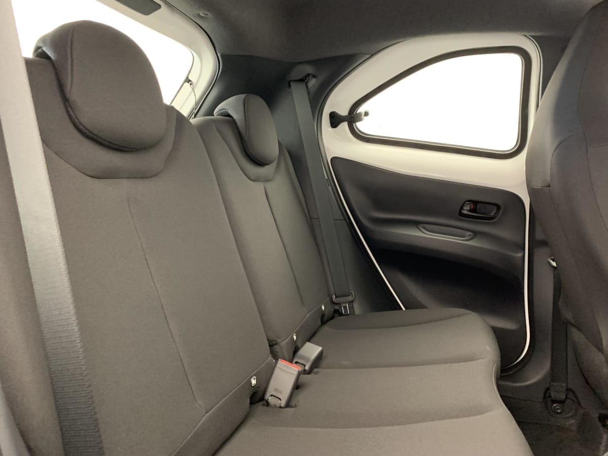 Vente en ligne Toyota Aygo X 1.0 VVT-i 72 S-CVT Dynamic au prix de 17 500 €