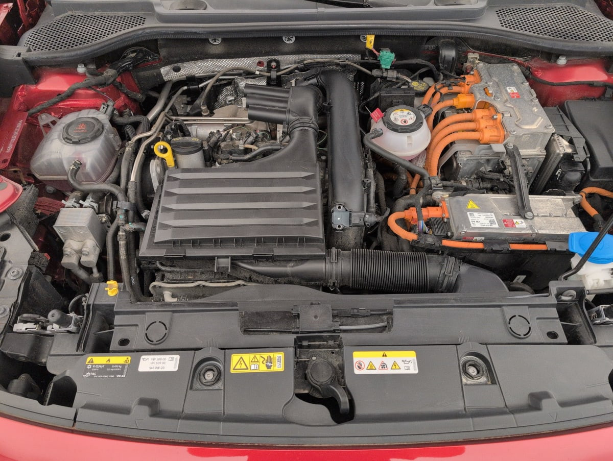 Vente en ligne Cupra Formentor 1.4 e-HYBRID 204 ch DSG6 V au prix de 26 450 €
