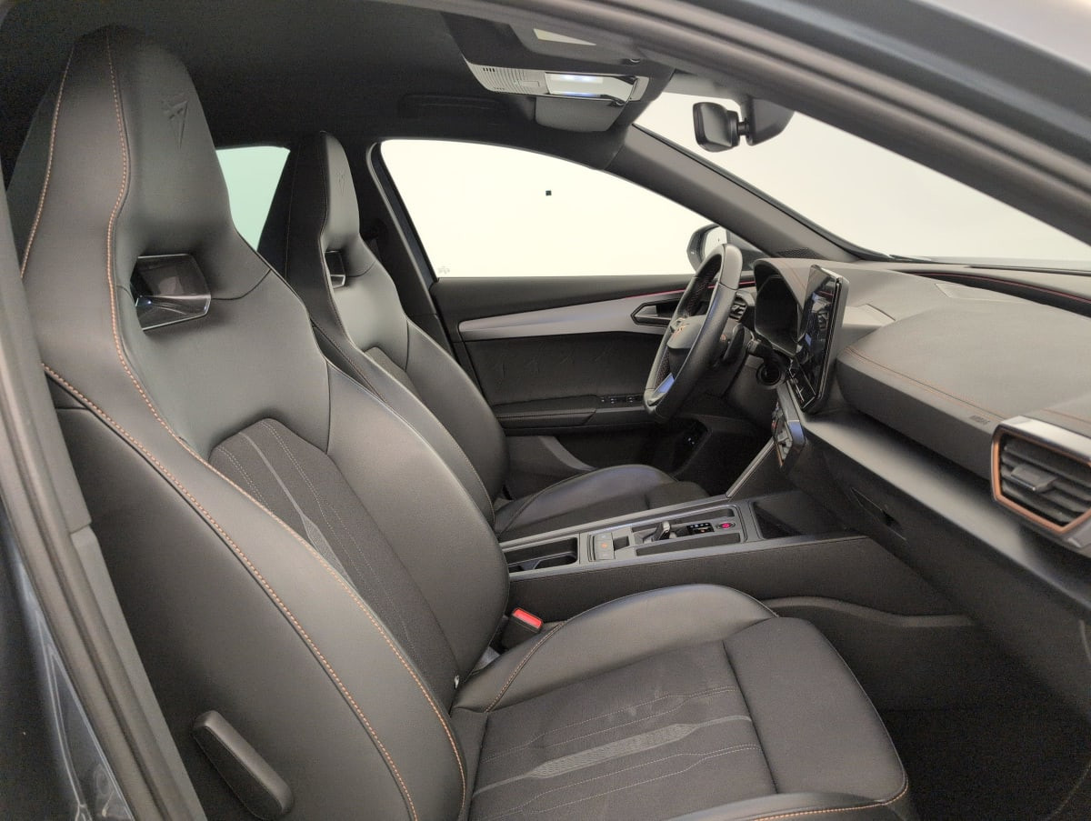 Vente en ligne Cupra Formentor 1.4 E-HYBRID 245 CH DSG6 VZ au prix de 28 510 €