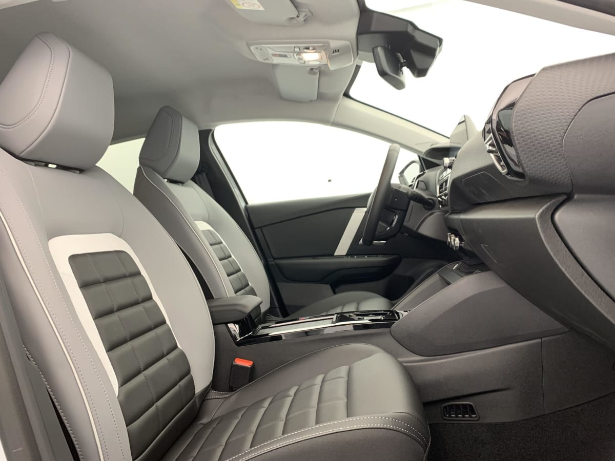 Vente en ligne Citroën C4 Hybride 145 e-DCS6 Max au prix de 24 380 €