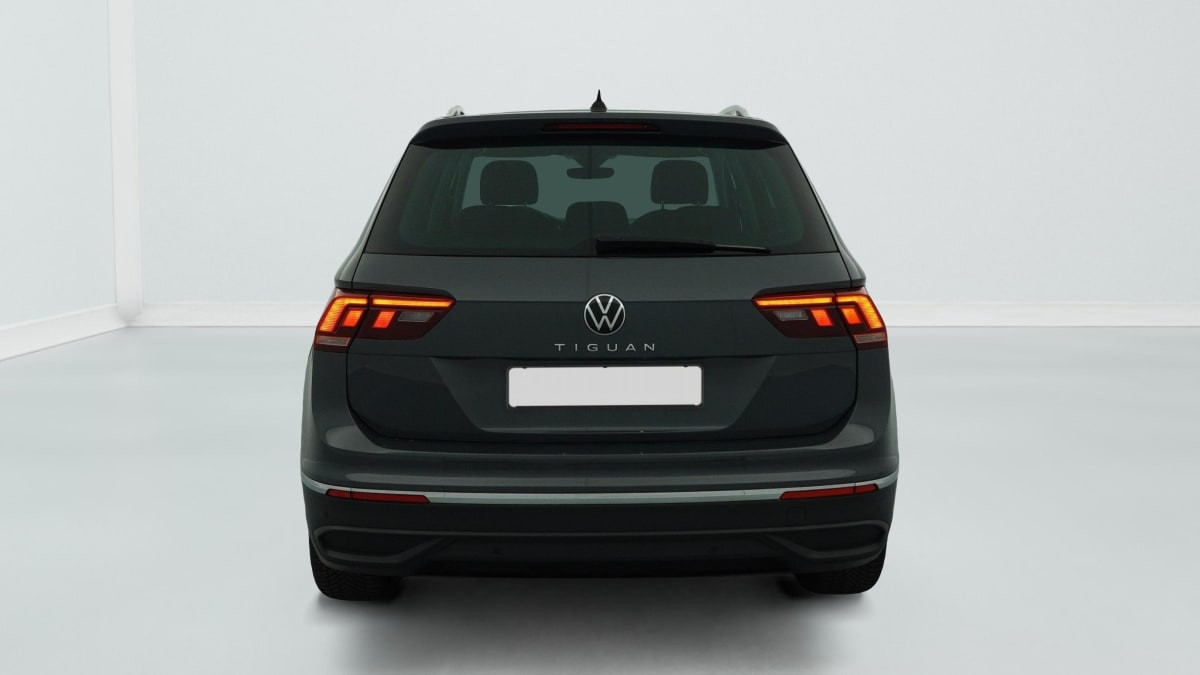 Vente en ligne Volkswagen Tiguan 2.0 TDI 122CH BVM6 ACTIVE au prix de 24 390 €