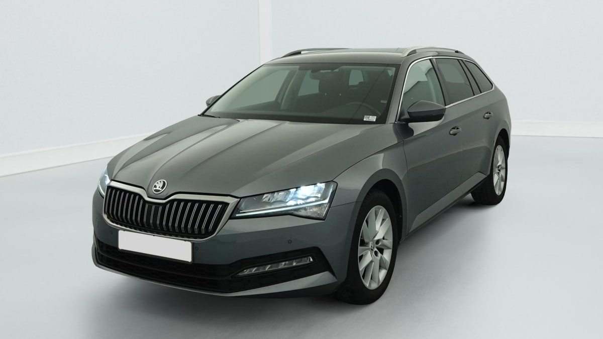 Skoda Superb 2.0 TDI 150 SCR DSG7 BUSINESS occasion de 2024 en vente à Rennes