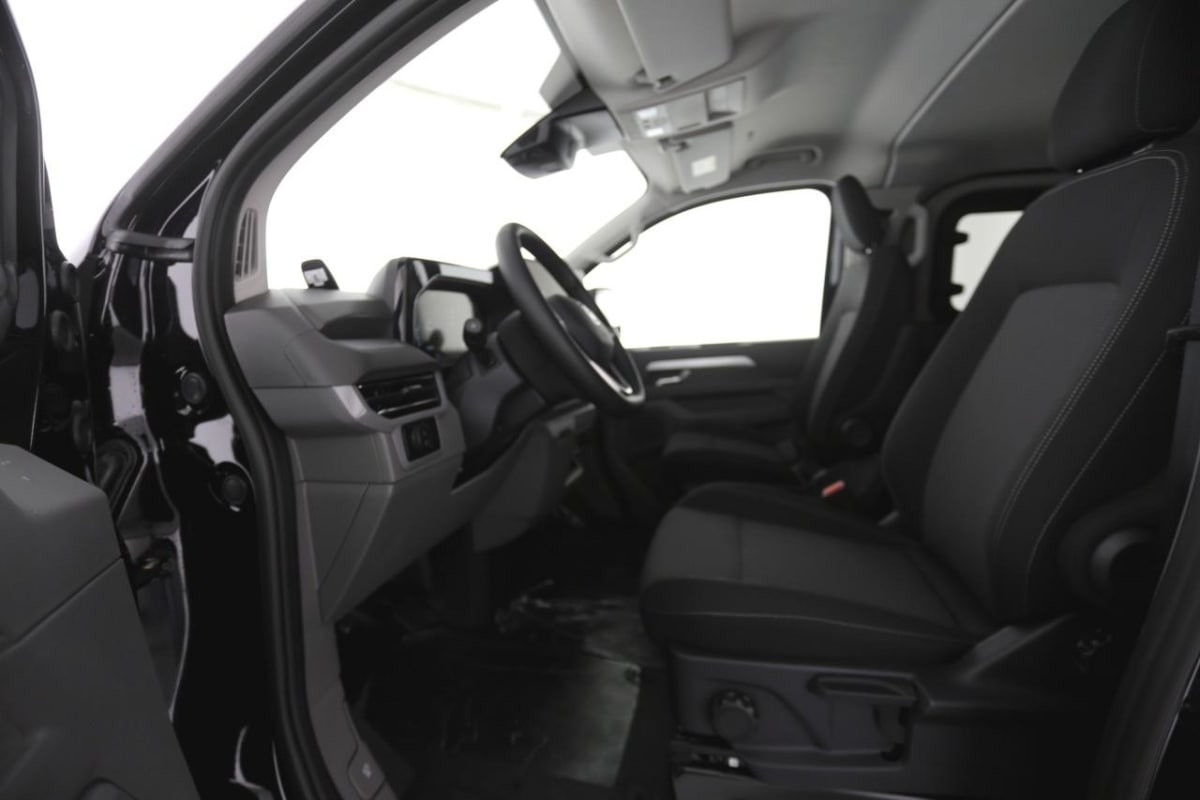 Vente en ligne Volkswagen Transporter L1H1 2.0 TDI 170 BVA8 BUSINESS au prix de 51 680 €