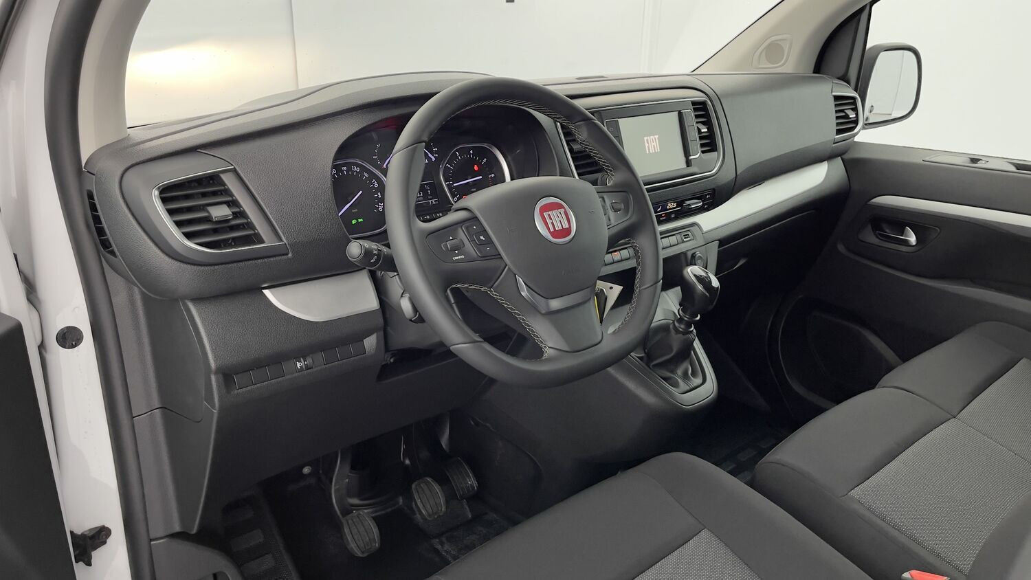 Vente en ligne Fiat Scudo SCUDO 1.5 MultiJet 120ch Compact au prix de 27 920 €