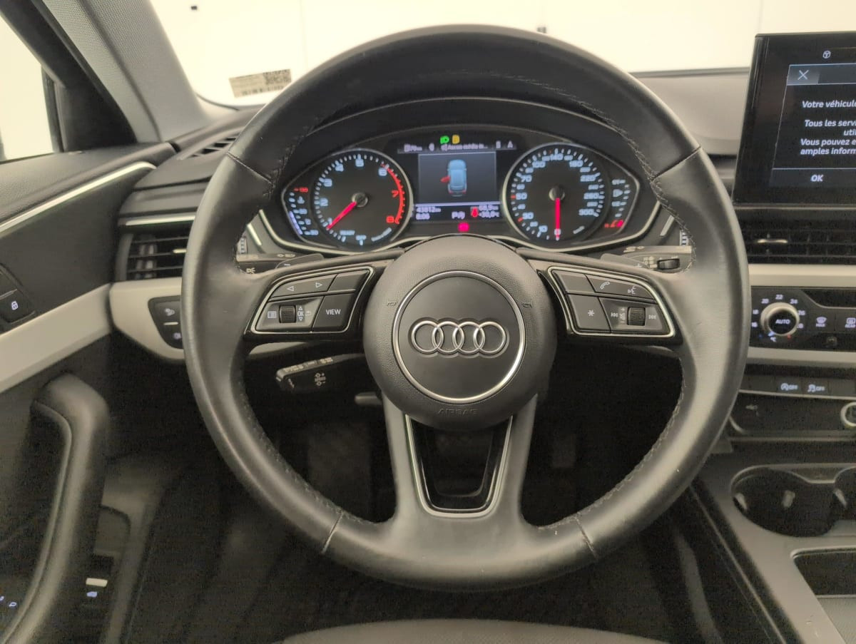 Vente en ligne Audi A4 Avant 35 TFSI 150 S tronic 7 Design au prix de 23 360 €