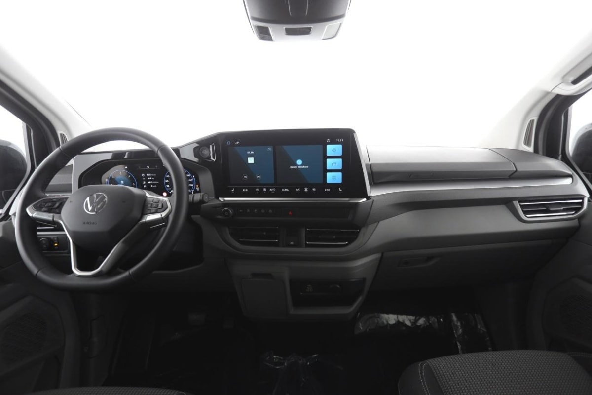 Vente en ligne Volkswagen Transporter L1H1 2.0 TDI 170 BVA8 BUSINESS au prix de 51 680 €