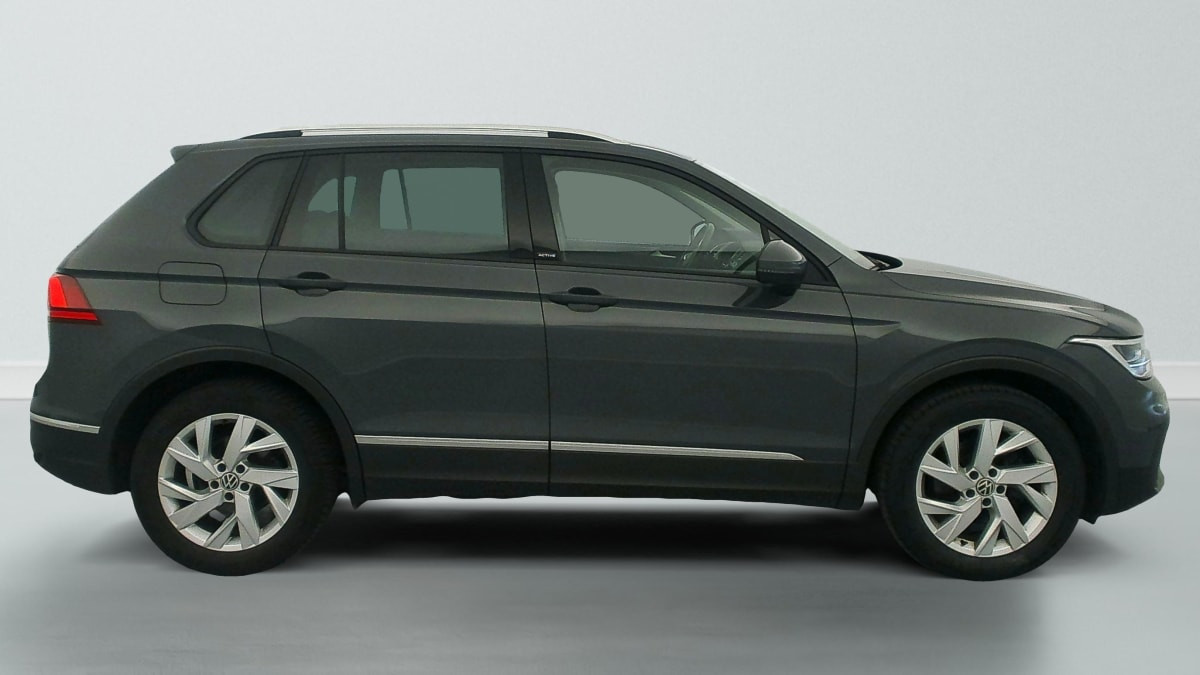 Vente en ligne Volkswagen Tiguan 2.0 TDI 122CH BVM6 ACTIVE au prix de 24 390 €