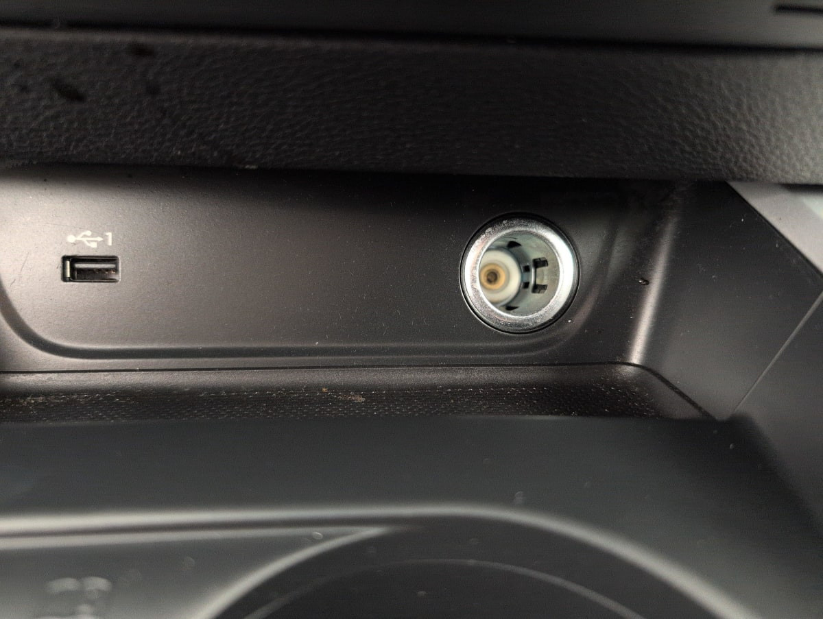 Vente en ligne Audi A4 Avant 35 TFSI 150 S tronic 7 Design au prix de 23 360 €