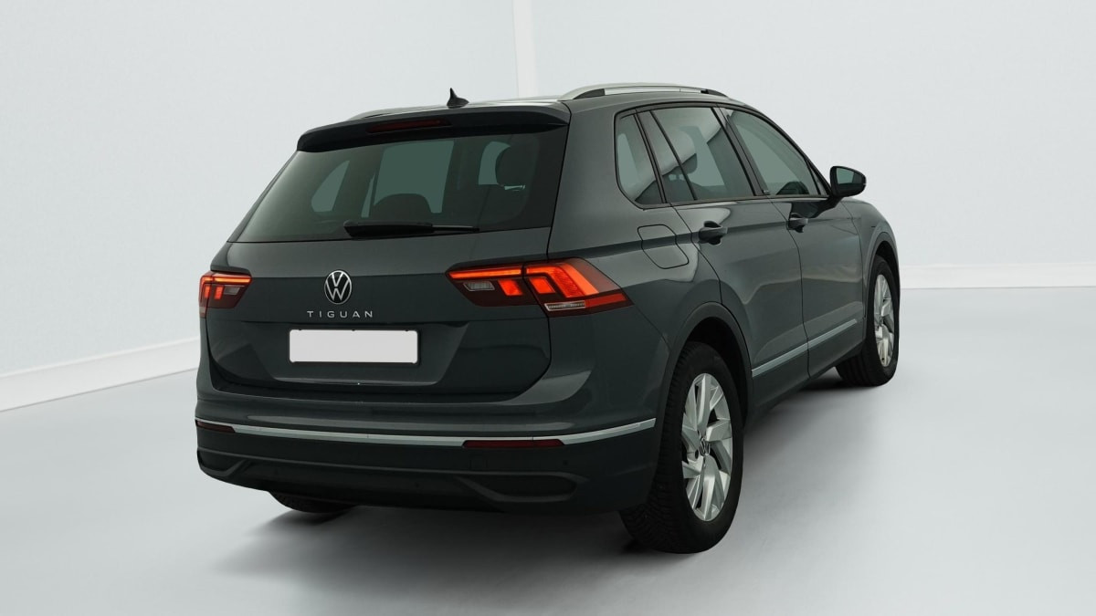 Vente en ligne Volkswagen Tiguan 2.0 TDI 122CH BVM6 ACTIVE au prix de 24 390 €