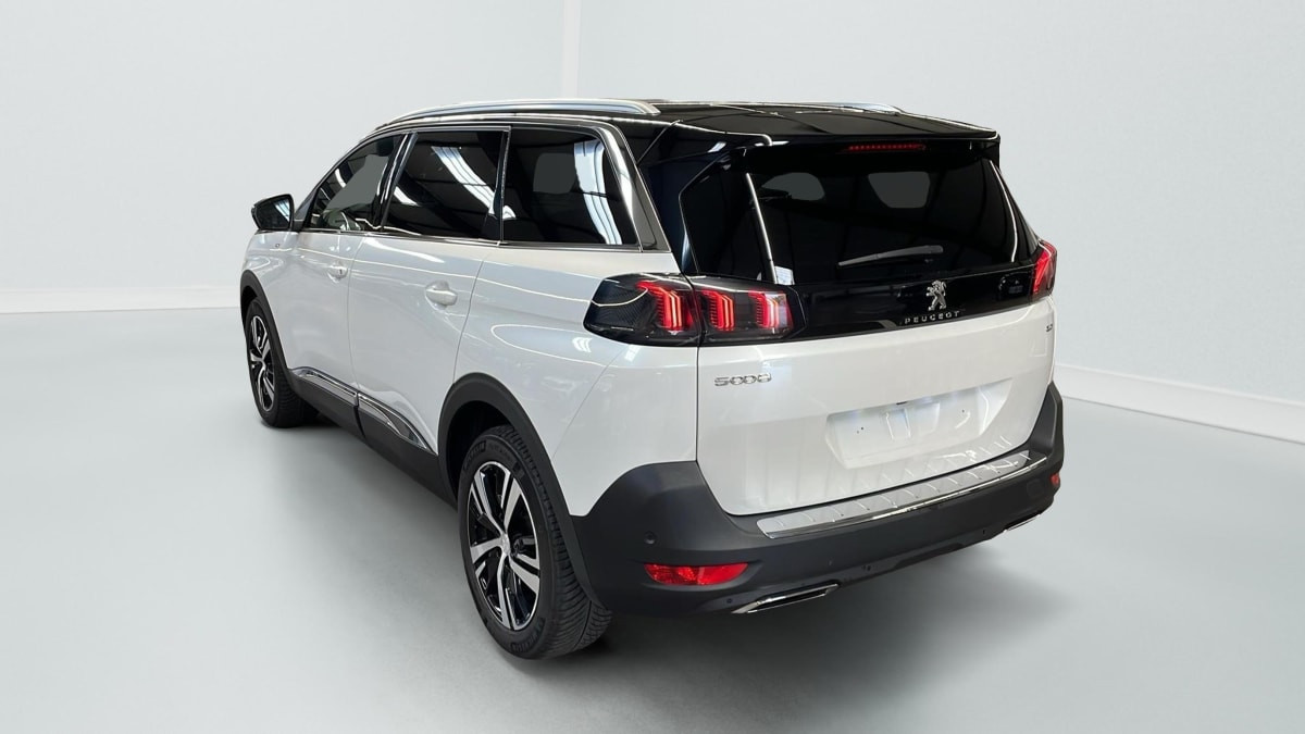 Vente en ligne Peugeot 5008 PureTech 130ch S S EAT8 GT au prix de 22 950 €