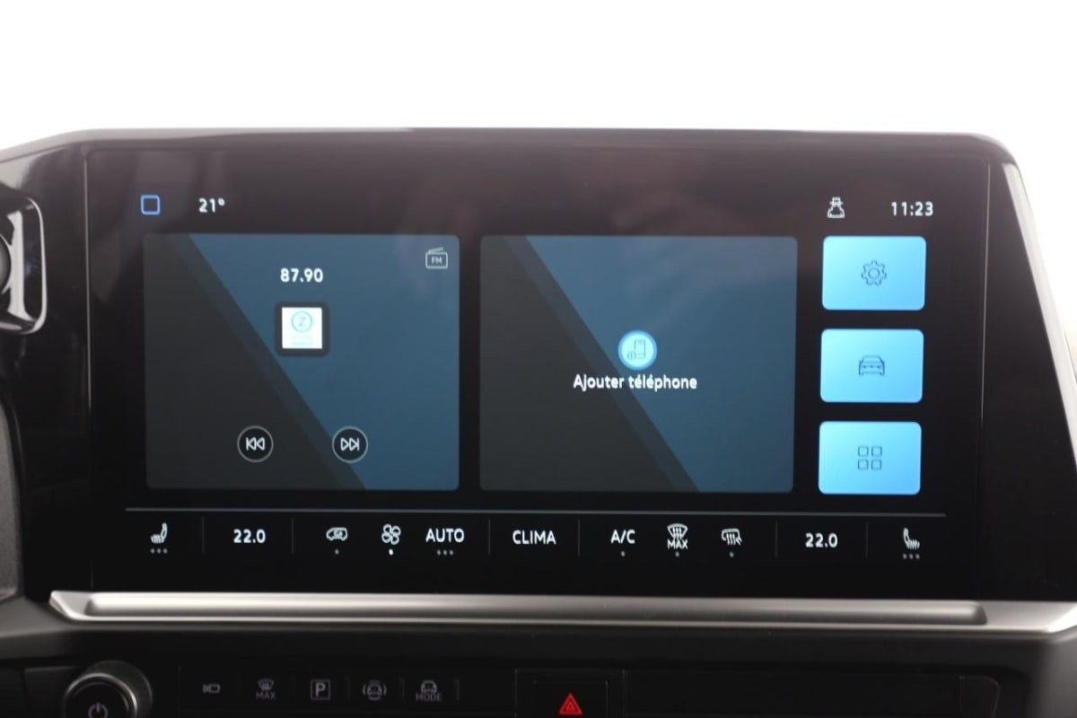 Vente en ligne Volkswagen Transporter L1H1 2.0 TDI 170 BVA8 BUSINESS au prix de 51 680 €