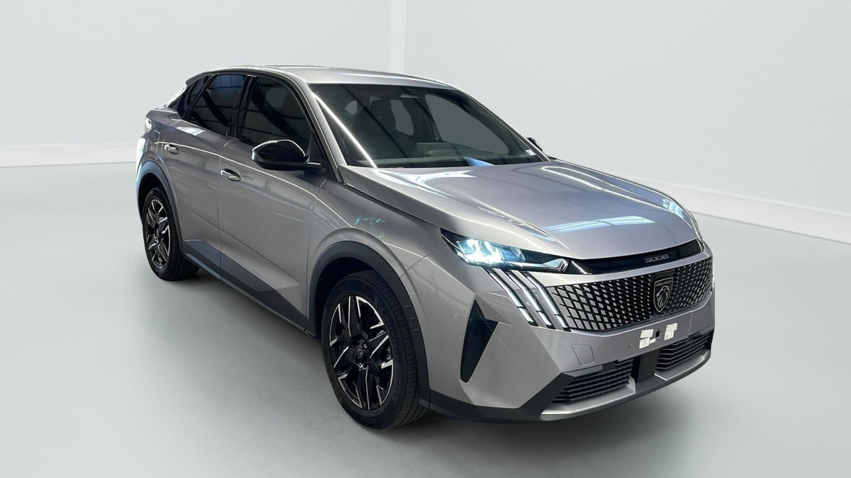 Vente en ligne Peugeot 3008 Hybrid 145 e-DCS6 Allure au prix de 26 040 €