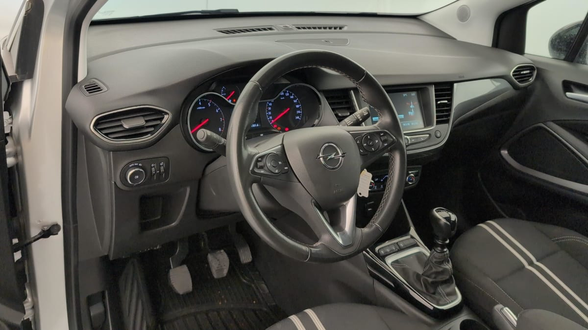 Vente en ligne Opel Crossland X 1.2 Turbo 110 ch BVM6 Elegance au prix de 12 030 €