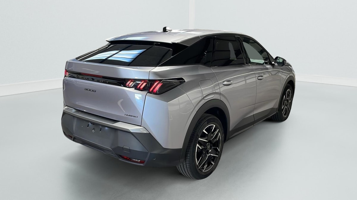 Vente en ligne Peugeot 3008 Hybrid 145 e-DCS6 Allure au prix de 26 040 €