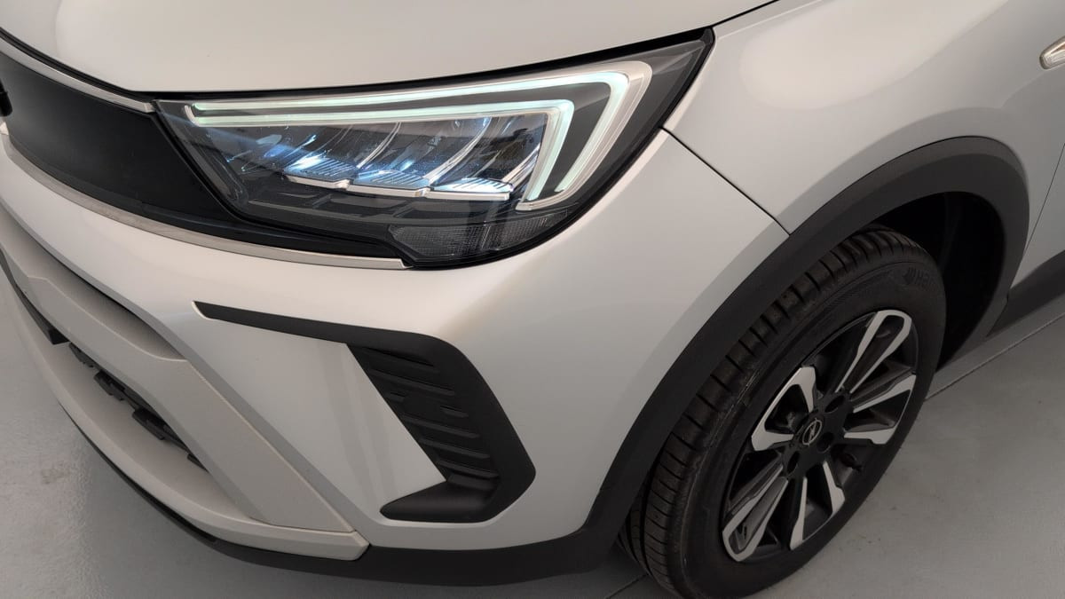 Vente en ligne Opel Crossland X 1.2 Turbo 110 ch BVM6 Elegance au prix de 12 030 €