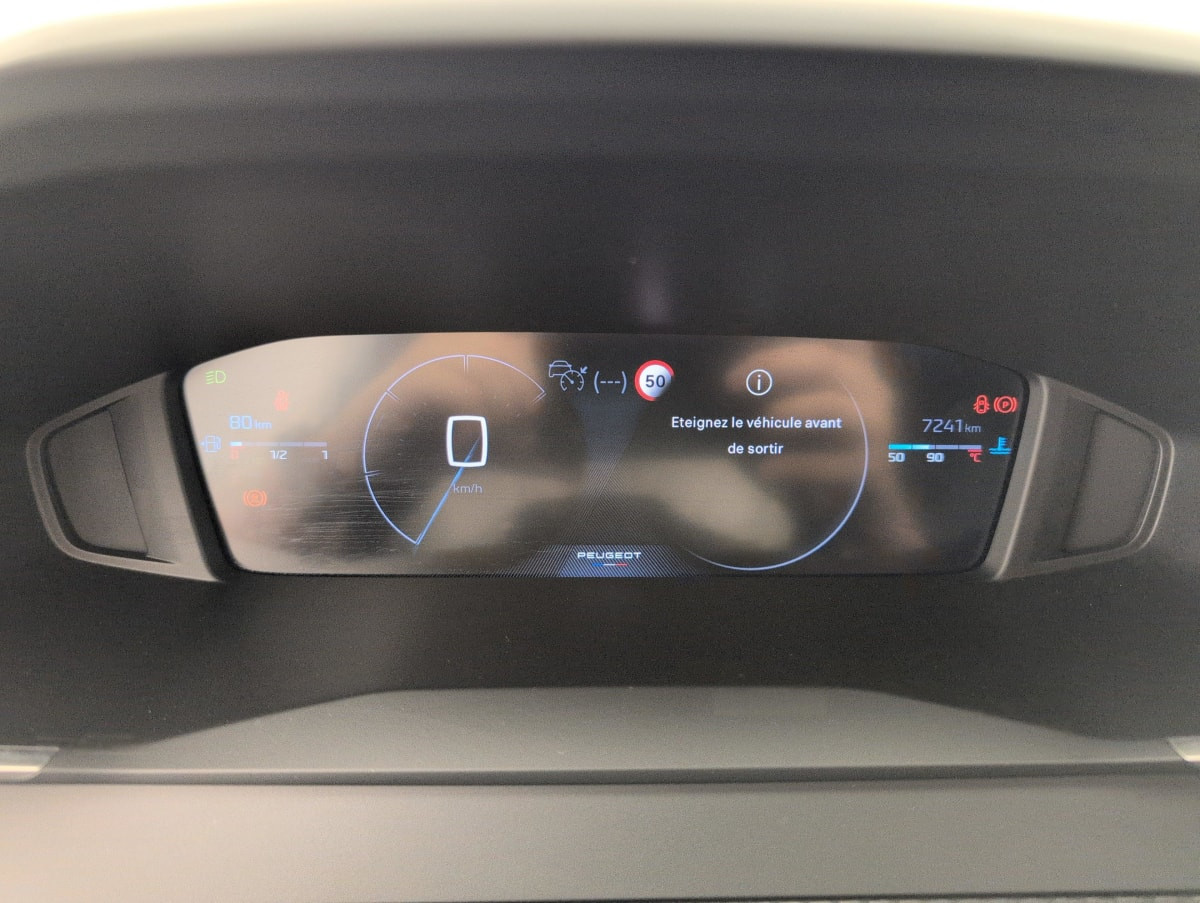 Vente en ligne Peugeot 2008 100 S S BVM6 Allure au prix de 19 120 €
