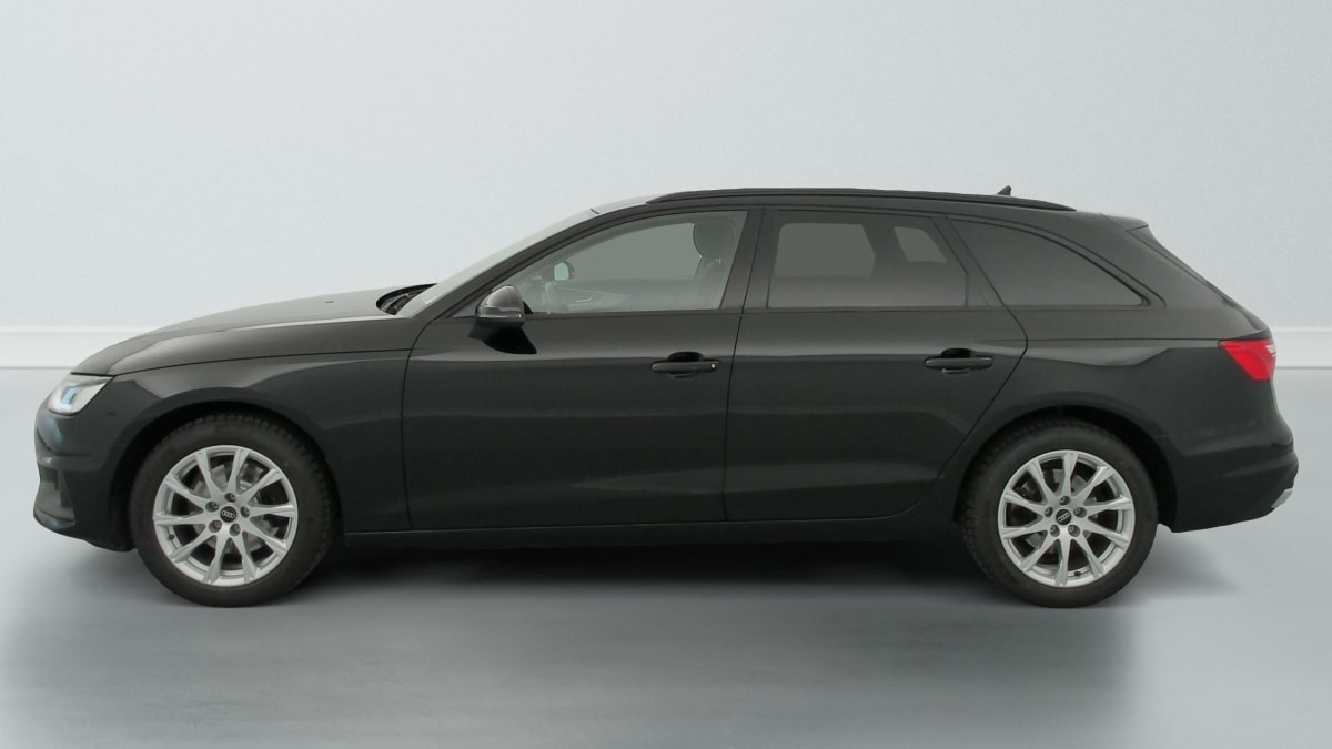 Vente en ligne Audi A4 Avant 35 TFSI 150 S tronic 7 Design au prix de 23 360 €