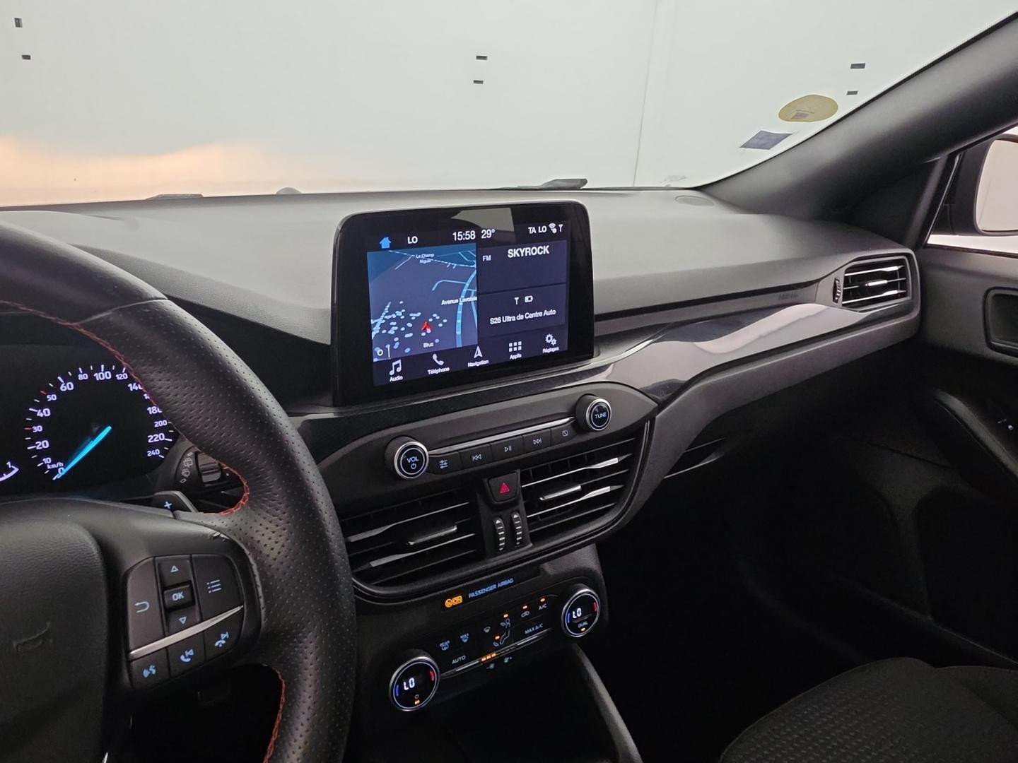 Vente en ligne Ford Focus 1.5 EcoBlue 120ch Titanium BVA au prix de 12 490 €