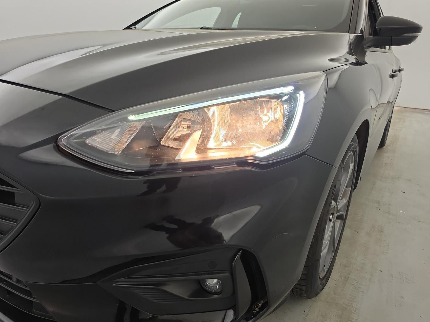 Vente en ligne Ford Focus 1.5 EcoBlue 120ch Titanium BVA au prix de 12 490 €