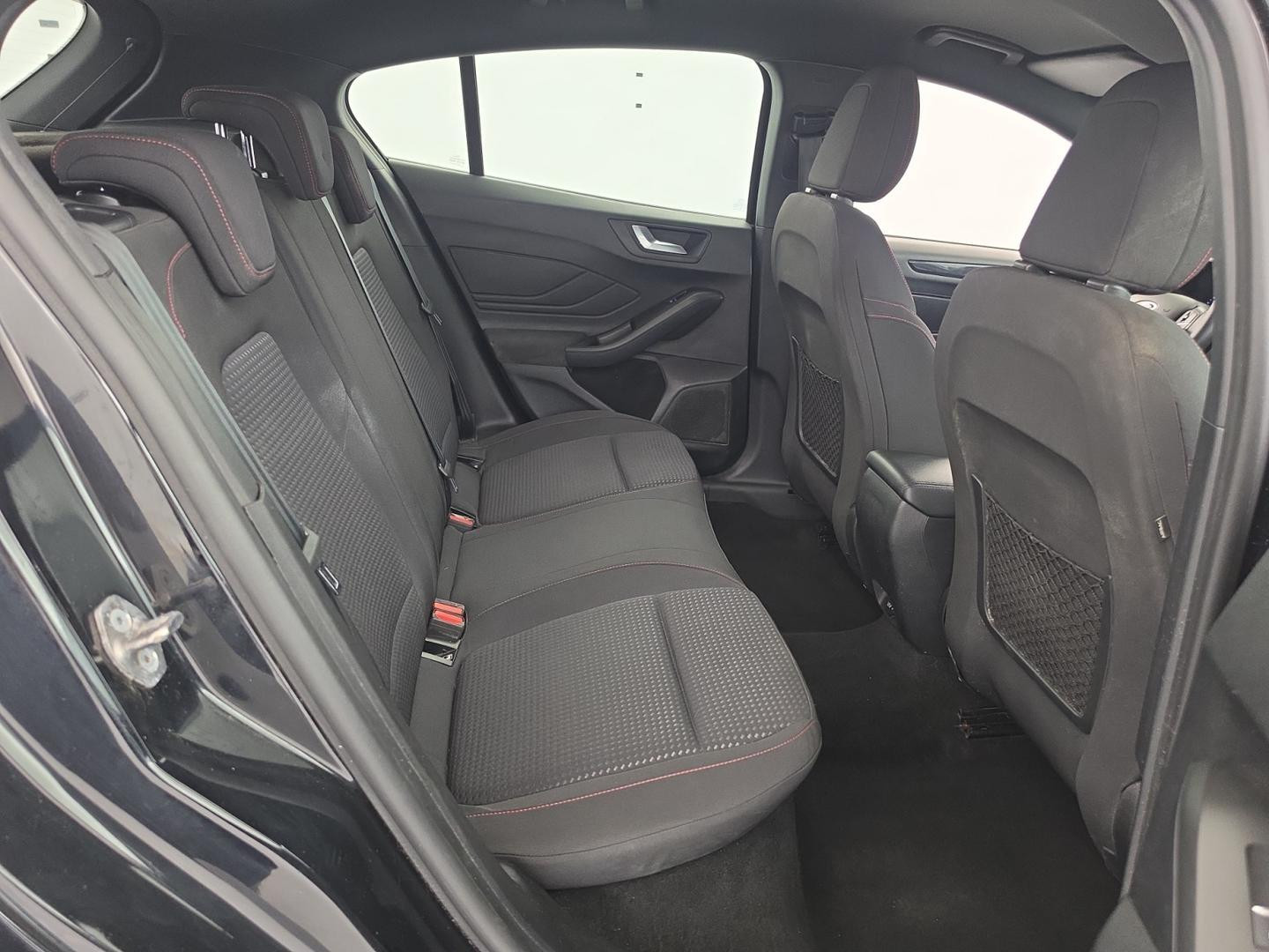 Vente en ligne Ford Focus 1.5 EcoBlue 120ch Titanium BVA au prix de 12 490 €