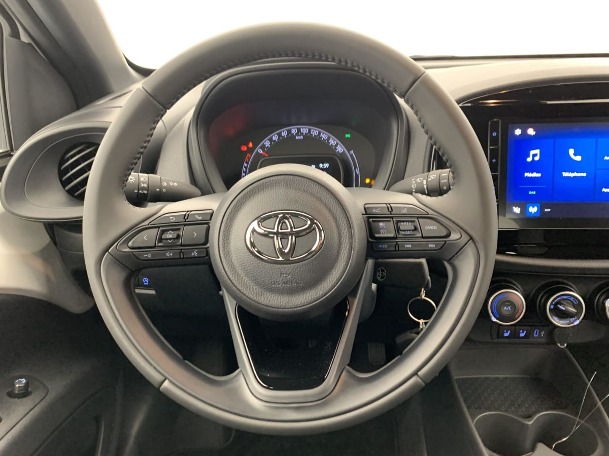 Vente en ligne Toyota Aygo X 1.0 VVT-i 72 Dynamic au prix de 16 470 €