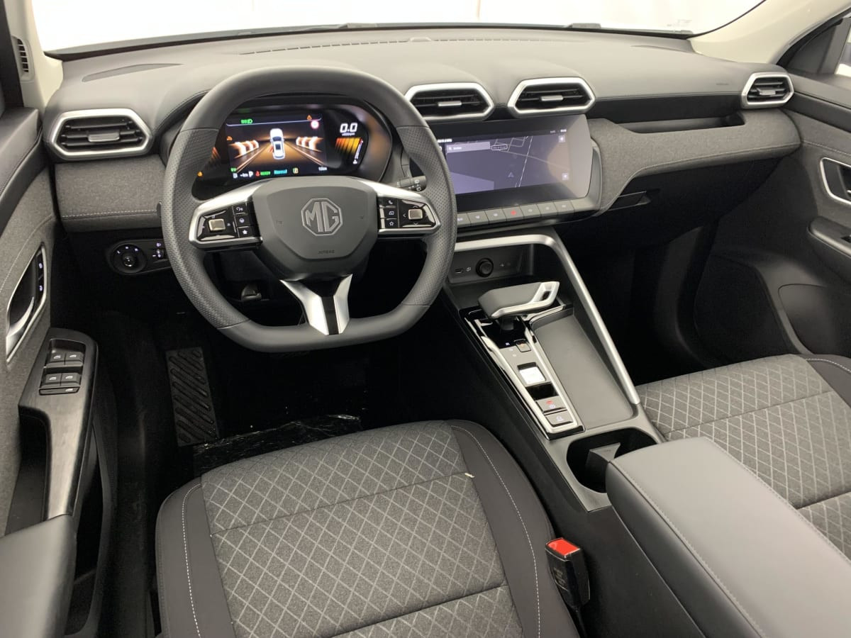 Vente en ligne Mg ZS 1.5 L Hybrid+ 197 ch Standard au prix de 20 880 €
